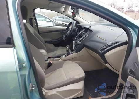 2012 Ford Focus Se z USA, uszkodzony, nr VIN 1FAHP3F25CL233521